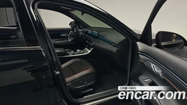 Genesis GV70 2.5T бензин AWD ( ), миниатюра 18