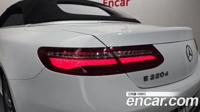 Mercedes-Benz E-Class E220d, миниатюра 27