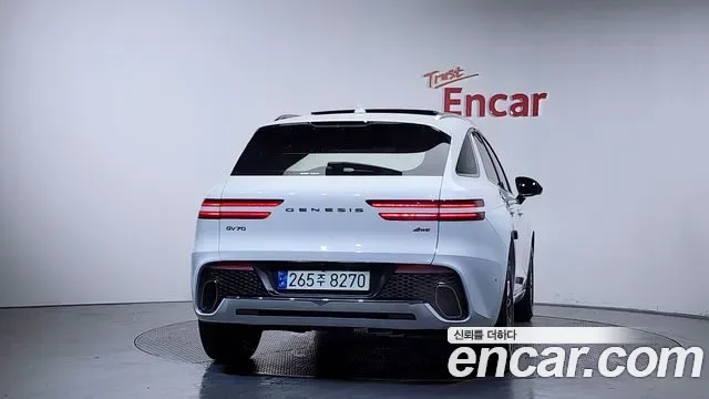 Genesis GV70 2.5T бензин AWD ( ), миниатюра 2