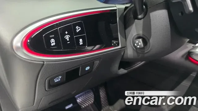Genesis GV70 2.5T бензин 2WD ( ), миниатюра 7