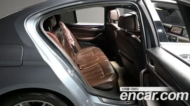 BMW 5 (G30) 520i M, миниатюра 10