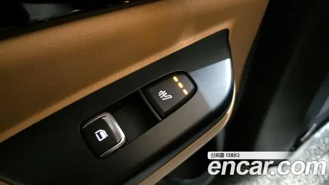 Kia Carnival дизель 9 мест Prestige, миниатюра 9