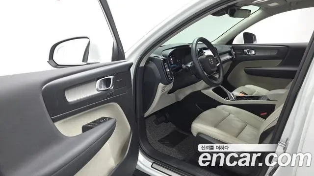 Volvo XC40 B4, миниатюра 29