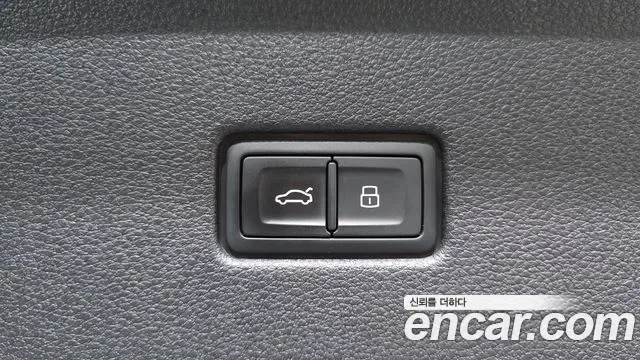 Audi Q8 55 TFSI Premium, миниатюра 16