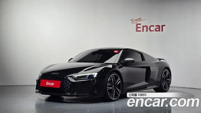 Audi R8 5.2 V10