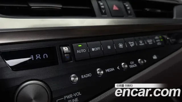 Lexus ES, миниатюра 23