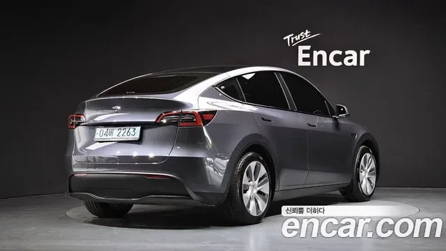 Tesla Y RWD, миниатюра 6