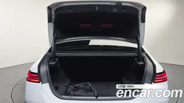 BMW 5 (G60) 530e xDrive M, миниатюра 13
