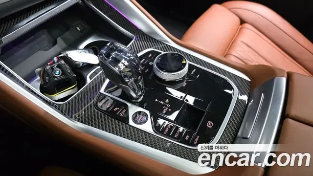 BMW X6 M50i, миниатюра 12