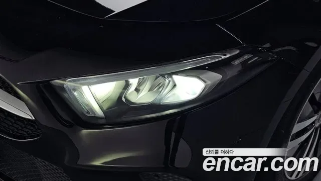Mercedes-Benz A-Class A220, миниатюра 21