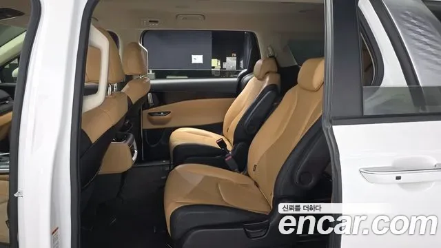 Kia Carnival дизель 9 мест Prestige, миниатюра 4