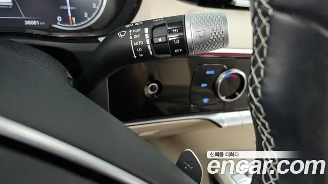 Genesis GV70 2.5T бензин 2WD ( ), миниатюра 8