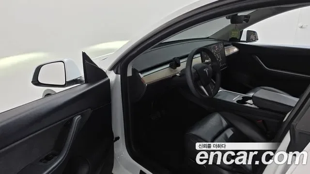 Tesla Y AWD, миниатюра 9