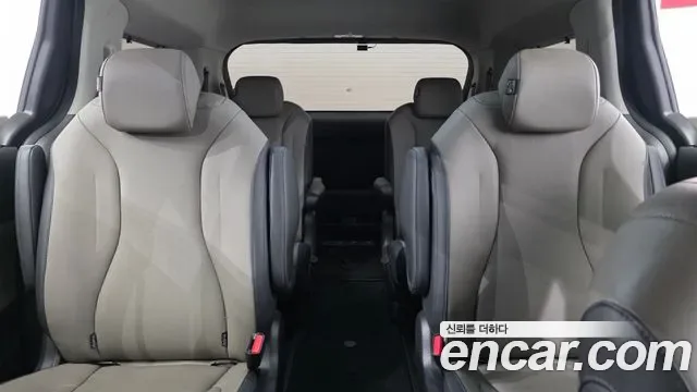 Kia Carnival дизель 9 мест, миниатюра 26
