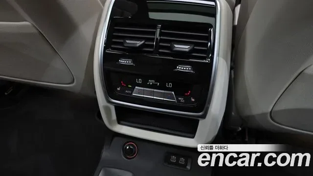BMW X7 xDrive 40i M 6 мест, миниатюра 17