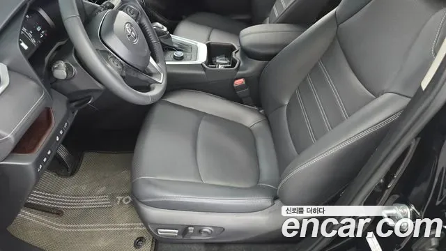 Toyota RAV4 2.5 4WD гибрид LTD, миниатюра 7