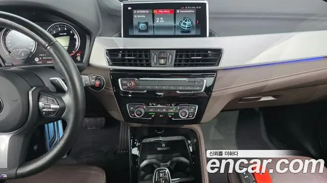 BMW X1 xDrive 20i M, миниатюра 9