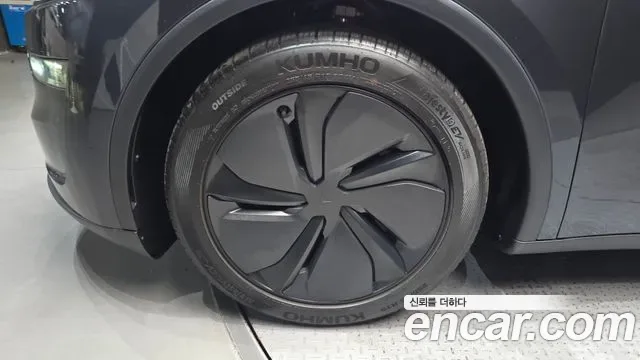 Tesla Y AWD, миниатюра 14