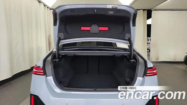 BMW 5 (G60) 520i M, миниатюра 11