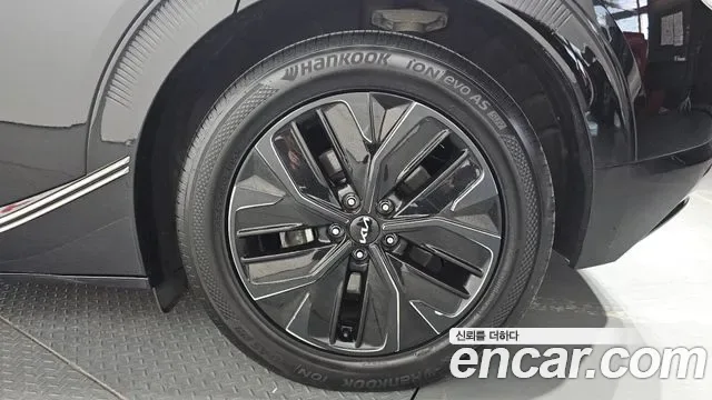 Kia EV6 4WD, миниатюра 10