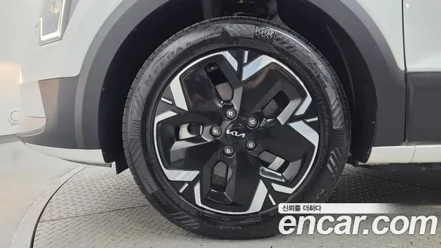 Kia Niro EV, миниатюра 10