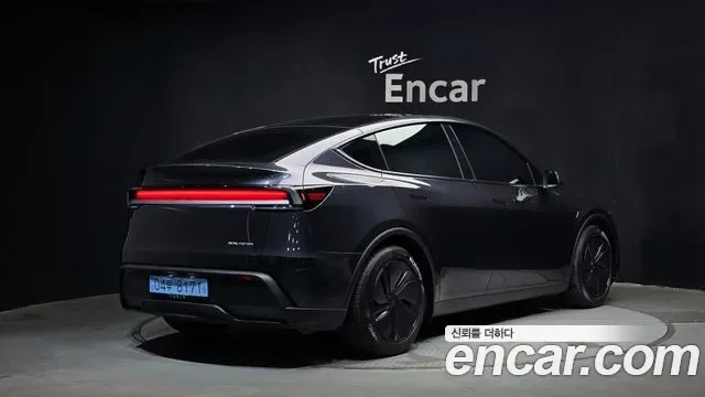 Tesla Y AWD, миниатюра 6