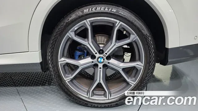 BMW X6 xDrive40i M, миниатюра 18