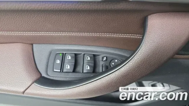 BMW X1 xDrive 20i M, миниатюра 6
