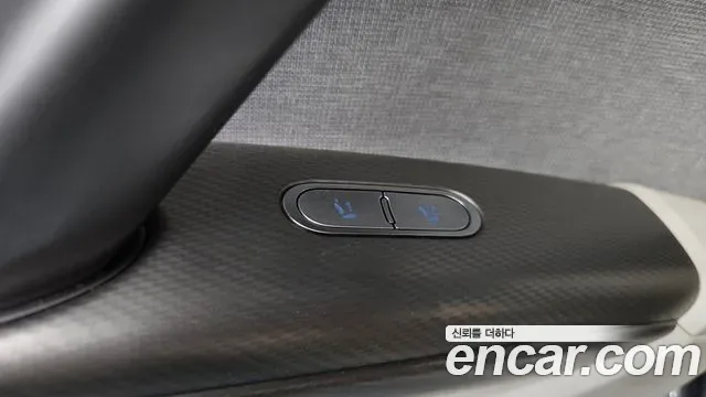Genesis GV60, миниатюра 9