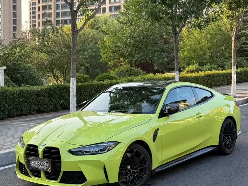 BMW M4