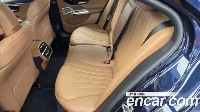 Mercedes-Benz E-Class E450 4MATIC, миниатюра 7