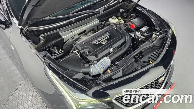 Cadillac XT4 2.0 AWD, миниатюра 18