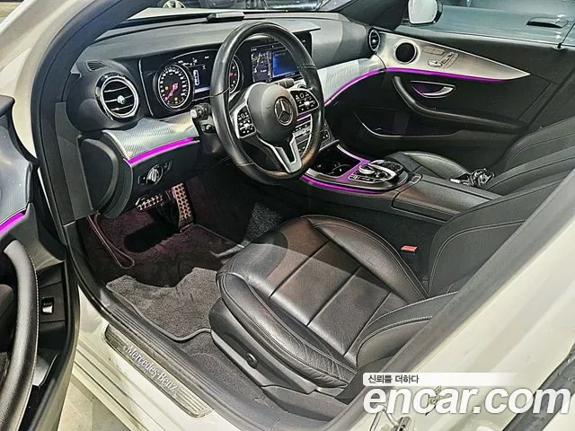 Mercedes-Benz E-Class E250, миниатюра 15