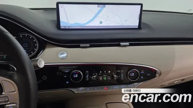 Genesis GV70 2.5T бензин 2WD ( ), миниатюра 11