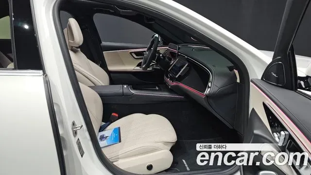 Mercedes-Benz E-Class E300 4MATIC AMG Line, миниатюра 17