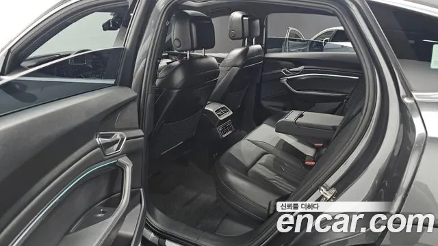 Audi e-, миниатюра 6