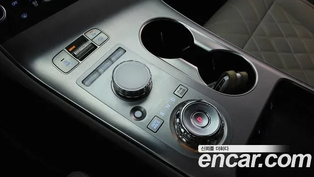 Genesis GV70 2.5T бензин AWD ( ), миниатюра 27