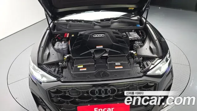 Audi Q8 55 TFSI Premium, миниатюра 13