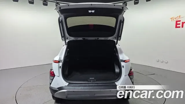 Hyundai Kona бензин 2.0 2WD Inspiration, миниатюра 14
