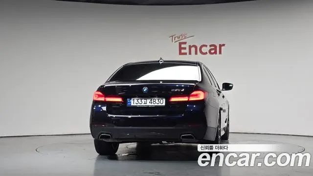 BMW 5 (G30) 530e M, миниатюра 21