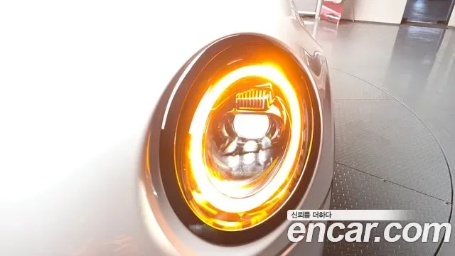 MINI Cooper SE III, миниатюра 7