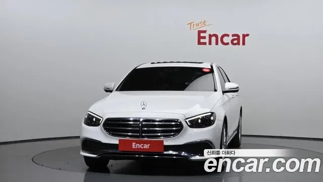 Mercedes-Benz E-Class E250, миниатюра 11