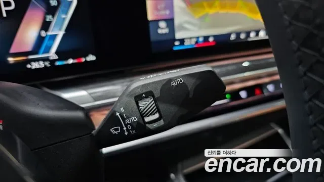 BMW 7 (G70) 740i sDrive M, миниатюра 11