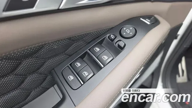 BMW X5M (G05), миниатюра 2