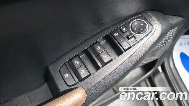 Kia Seltos бензин 1.6 Turbo 2WD, миниатюра 17