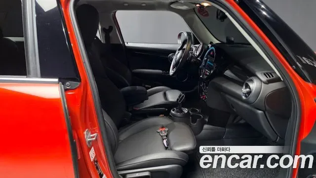 MINI Cooper 5 HIGH III, миниатюра 2