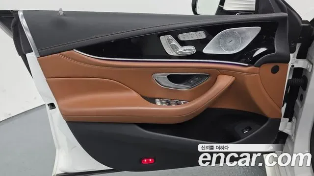 Mercedes-Benz AMG GT 4 43 4MATIC+, миниатюра 14