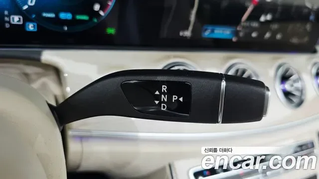Mercedes-Benz E-Class E450 4MATIC, миниатюра 7