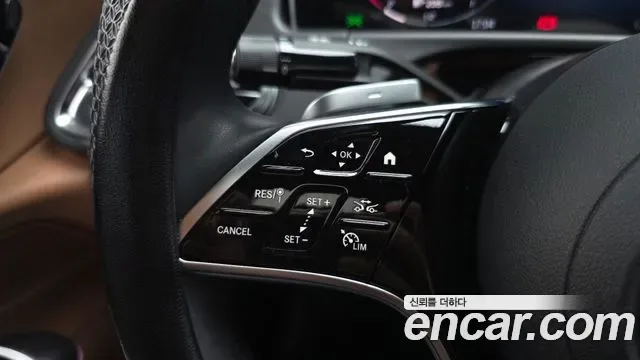 Mercedes-Benz E-Class E220d 4MATIC, миниатюра 18