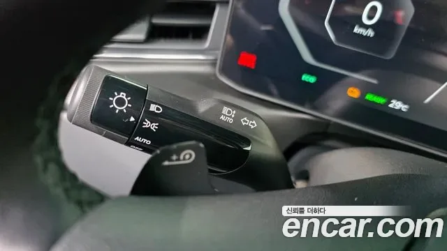 Kia EV9 4WD GT Line, миниатюра 3